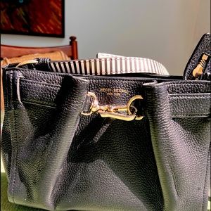 Henri Bendell cross body bag